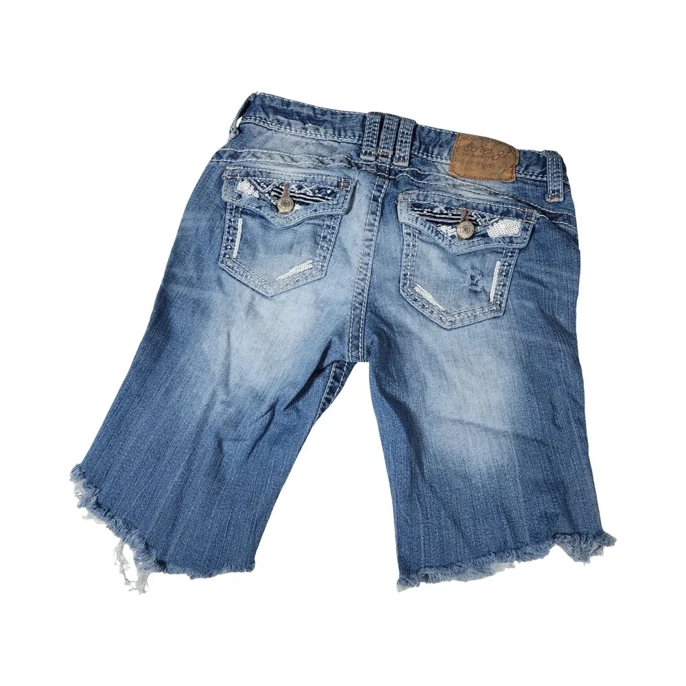 Series 31 Amethyst Distressed Denim Shorts Blue Sequin Flap Pocket Size‎ 3